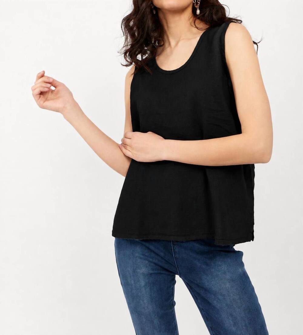 NEW DOLCEZZA pullover tank top in black